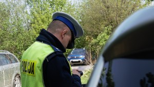 Policjanci wystawili 2,5 mln mandatów za prędkość. Biuro Ruchu Drogowego KGP pokazało dane