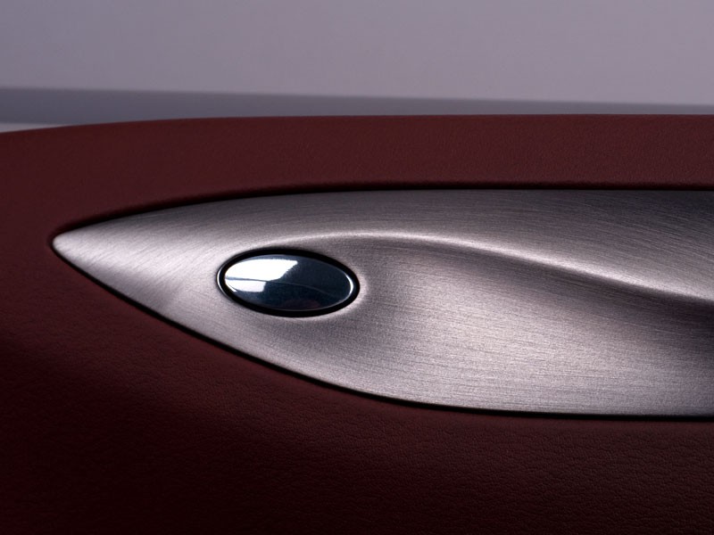Genewa 2009: Infiniti Essence Concept (fotogaleria)