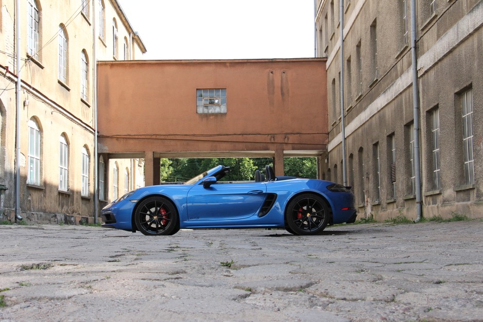 Porsche Boxster GTS
