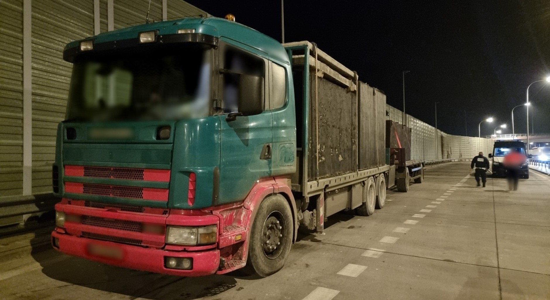 Zmasowane nocne kontrole ITD. Inspektorzy sprawdzali... szamba