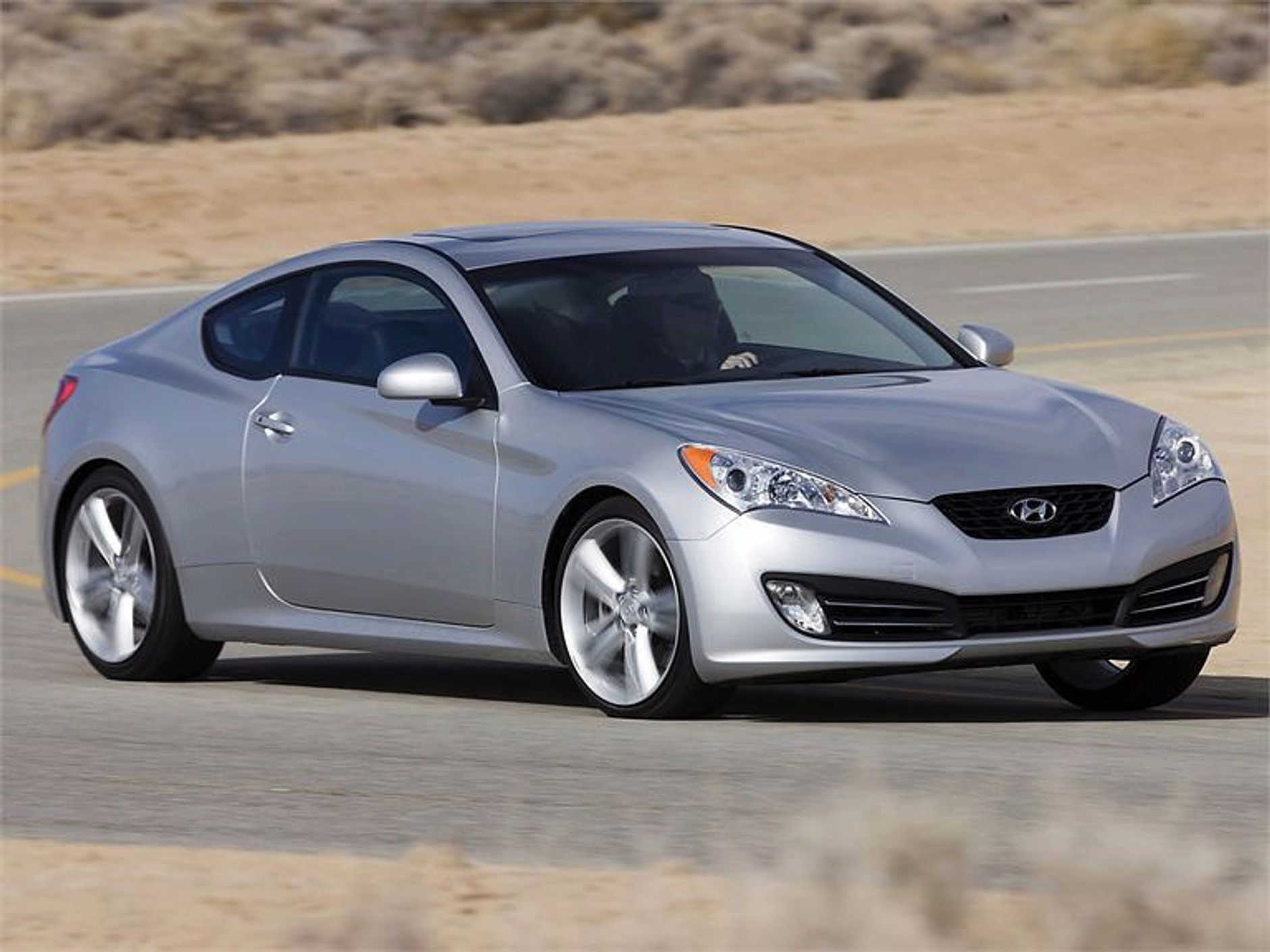 Hyundai Genesis Coupé: pierwsze zdjęcia