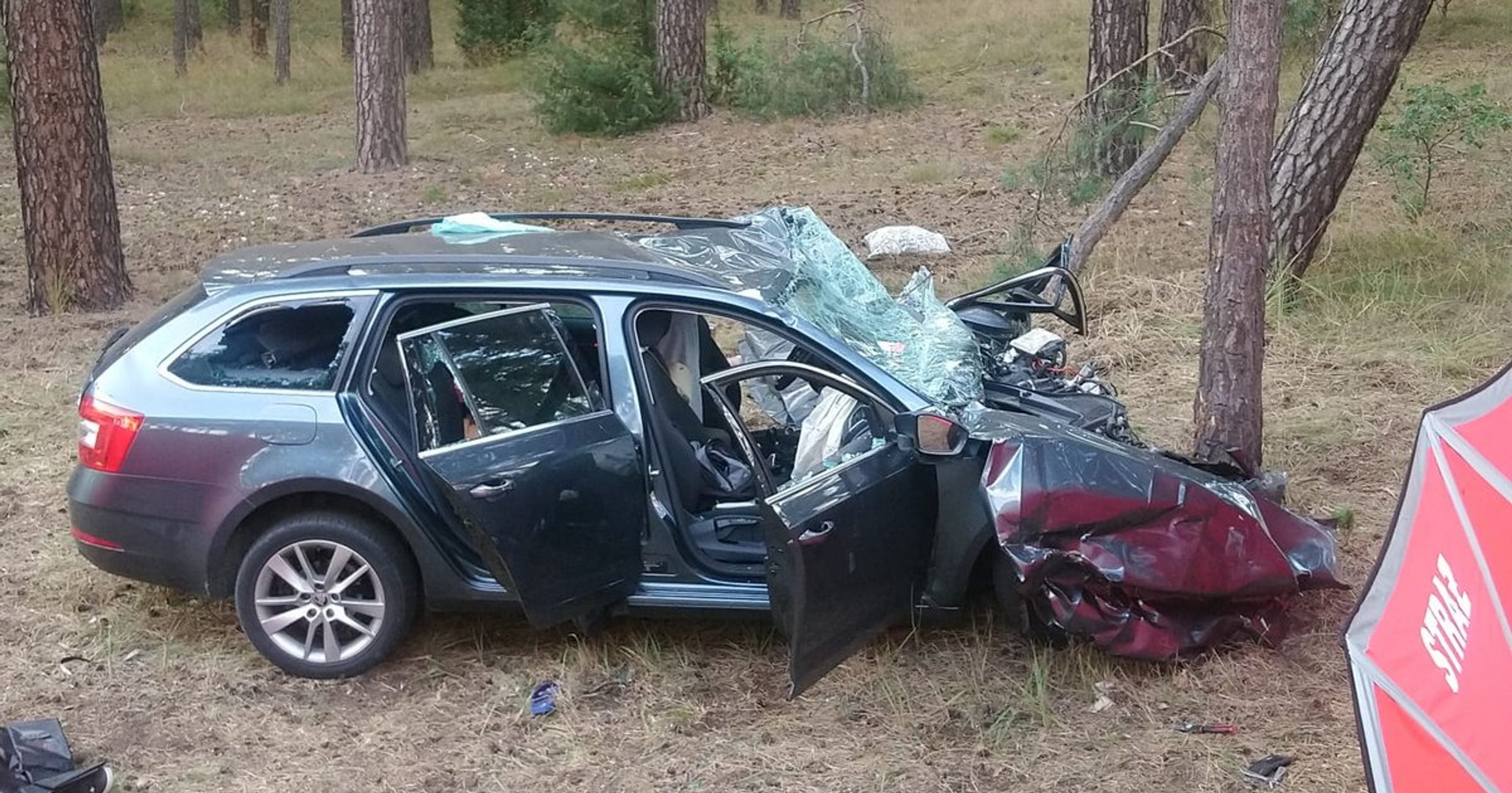 Zdjęcie z miejsca wypadku pod Bydgoszczą