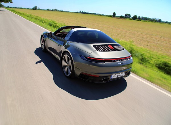 Porsche 911 Targa 4S – styl przewiewny