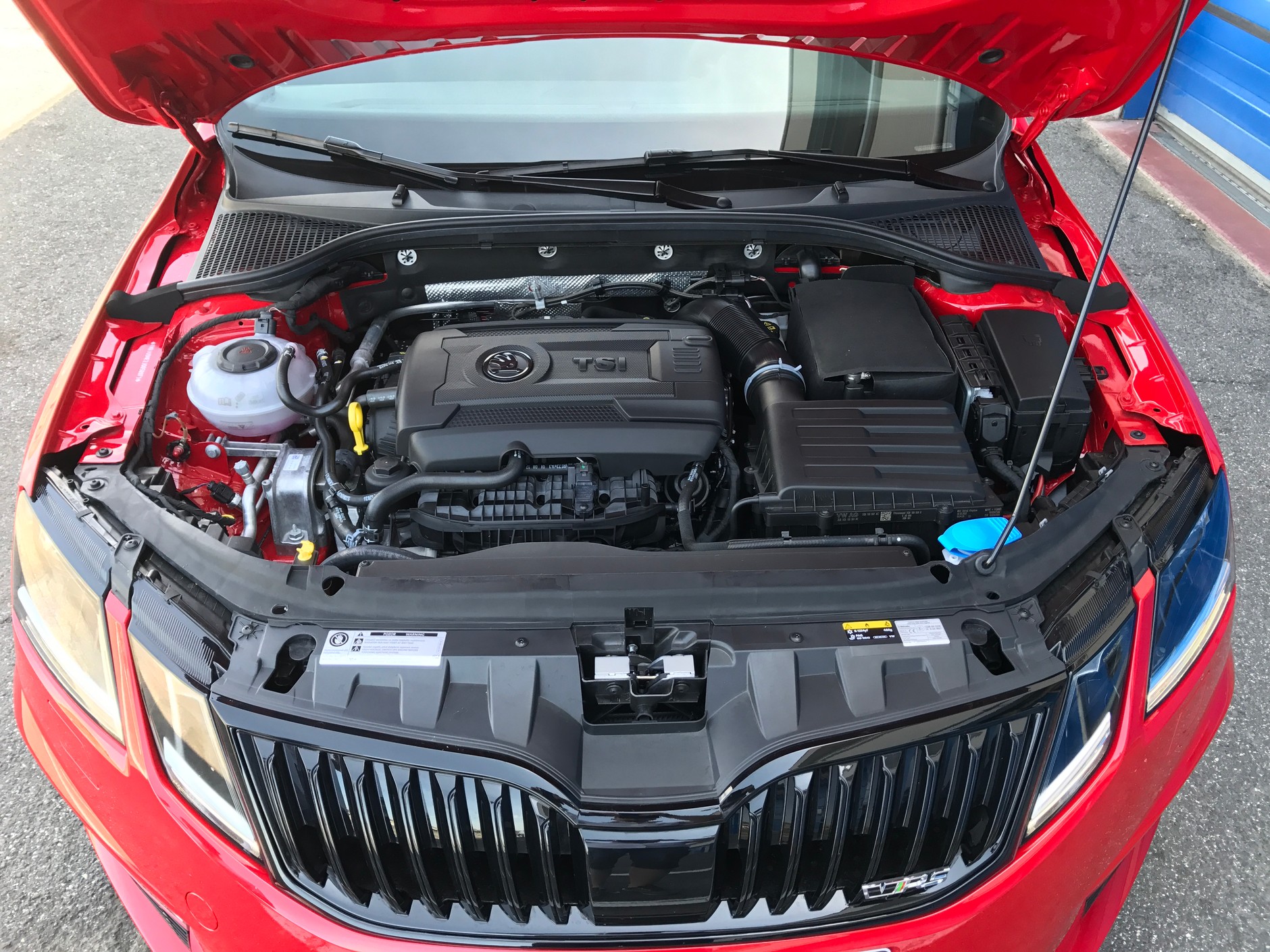 Dobry znajomy z innych modeli grupy VW - silnik 2.0 TSI