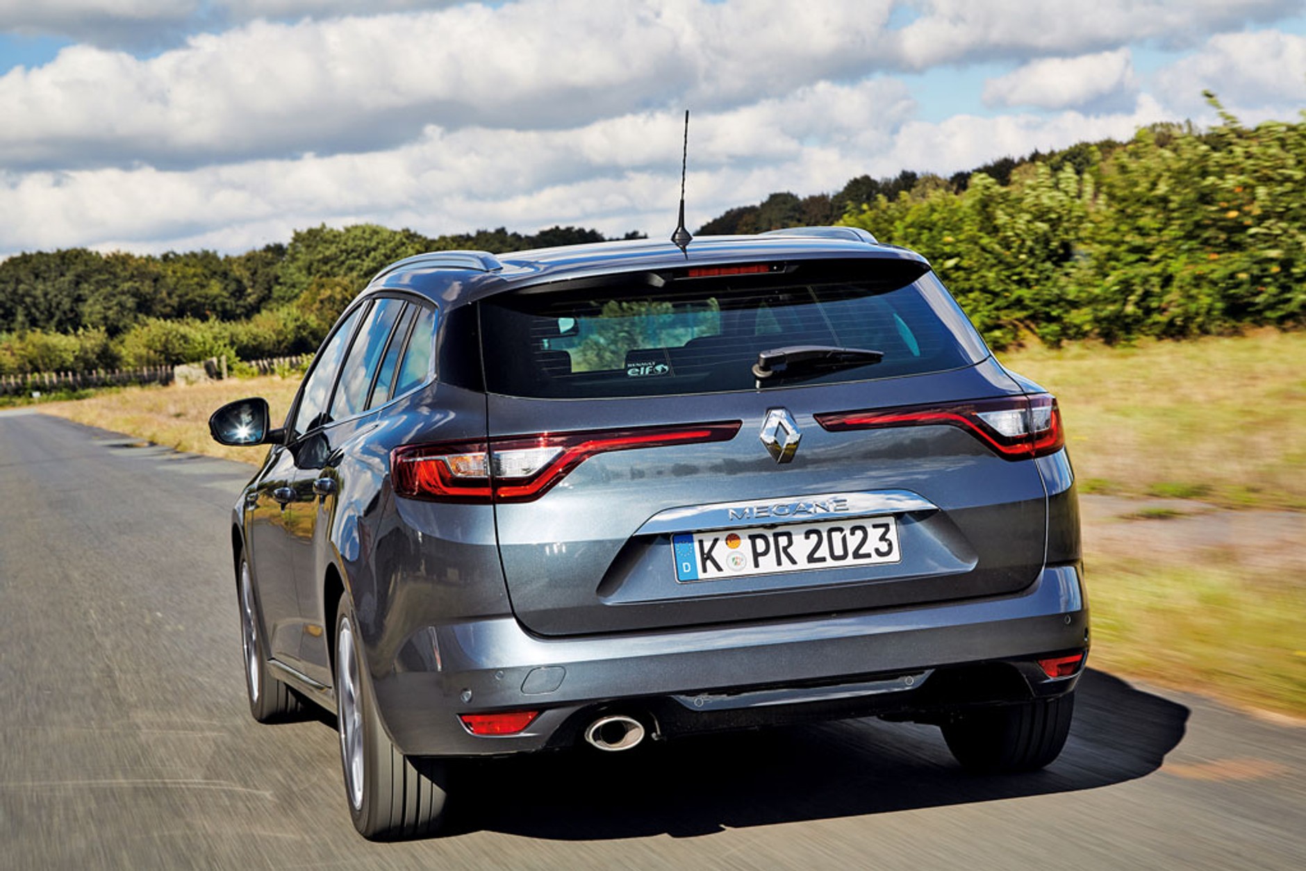 Renault Megane - mała wycieraczka tylnej szyby