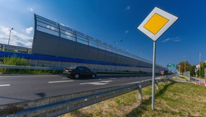 W tym mieście znajduje się najdłuższa ulica w Polsce. To wcale nie stolica!