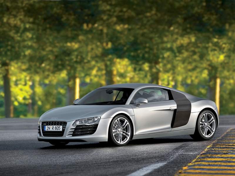 Paryż na żywo: Audi R8