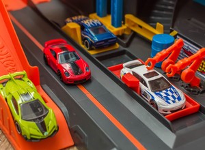 Aut Hot Wheels powstało więcej, niż żyje ludzi na Ziemi. Jeden z modeli osiągnął wartość czterech Toyot RAV4