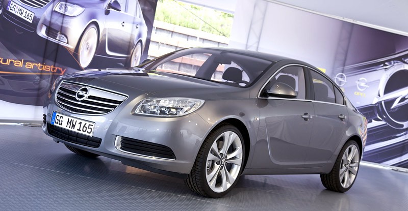 Opel Insignia: pierwsza statyczna prezentacja