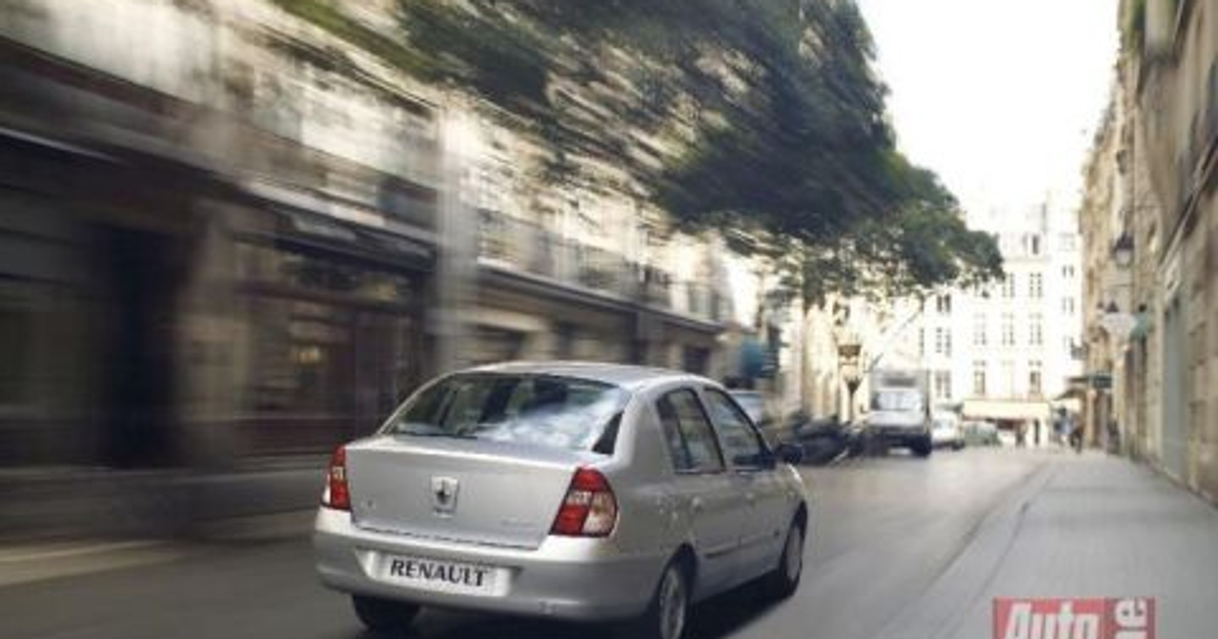 Renault Thalia 1.4 16V RT - Mały może więcej