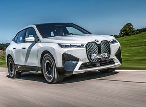 BMW iX – cichy olbrzym