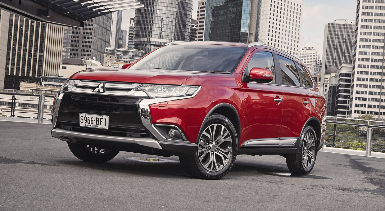 Frankfurt 2015: Mitsubishi Outlander PHEV w roli głównej