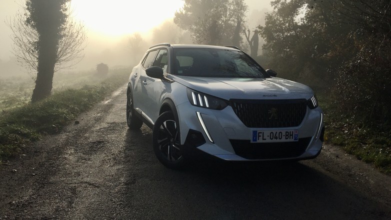 Nowy Peugeot 2008 – wersja spalinowa