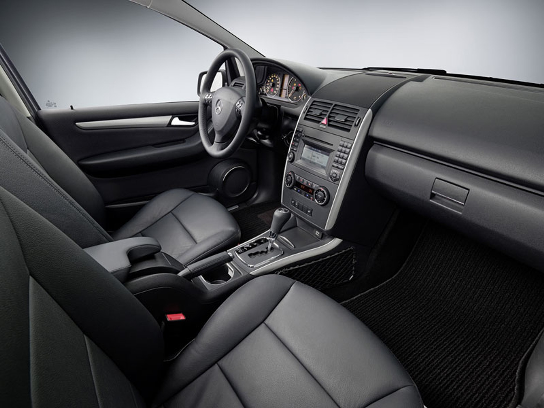 Mercedes-Benz klasy A: mały Merc po faceliftingu