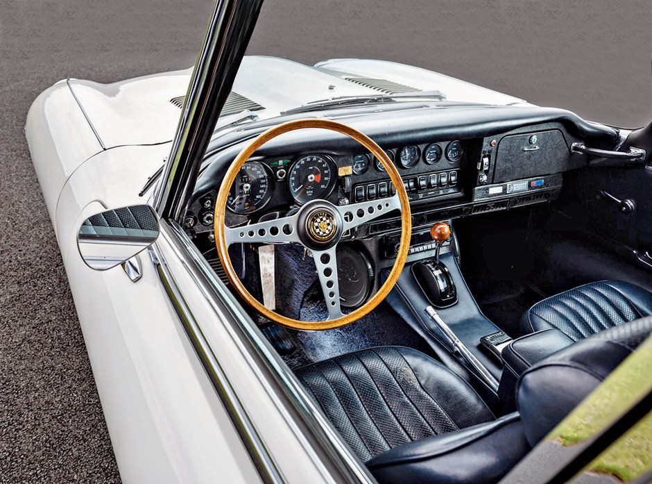Jaguar E-Type 4.2 - nieporównywalnie ponadczasowy