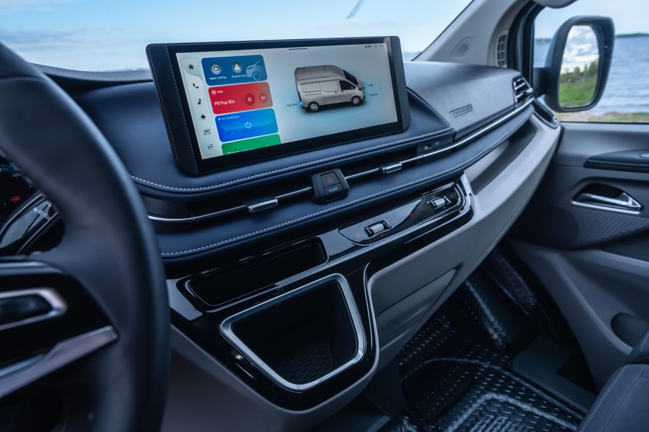 Maxus e-DELIVER 7