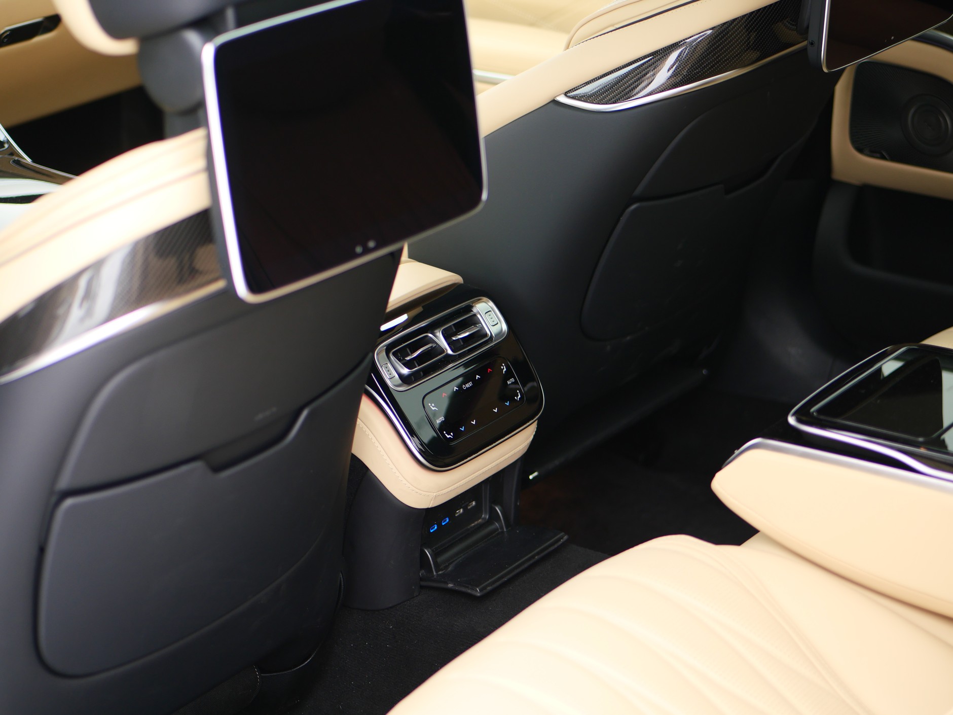 Mercedes S63 AMG E Performance