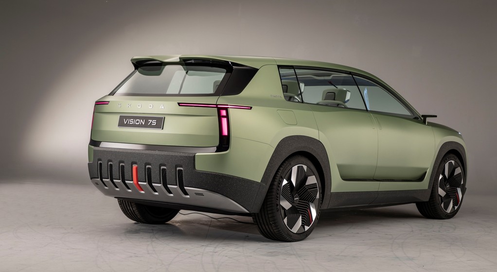 Skoda Vision 7S