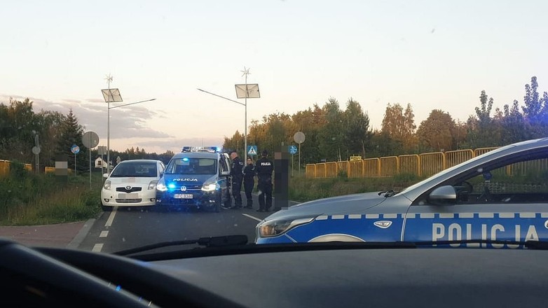 Złodzieja zatrzymała dopiero blokada drogi