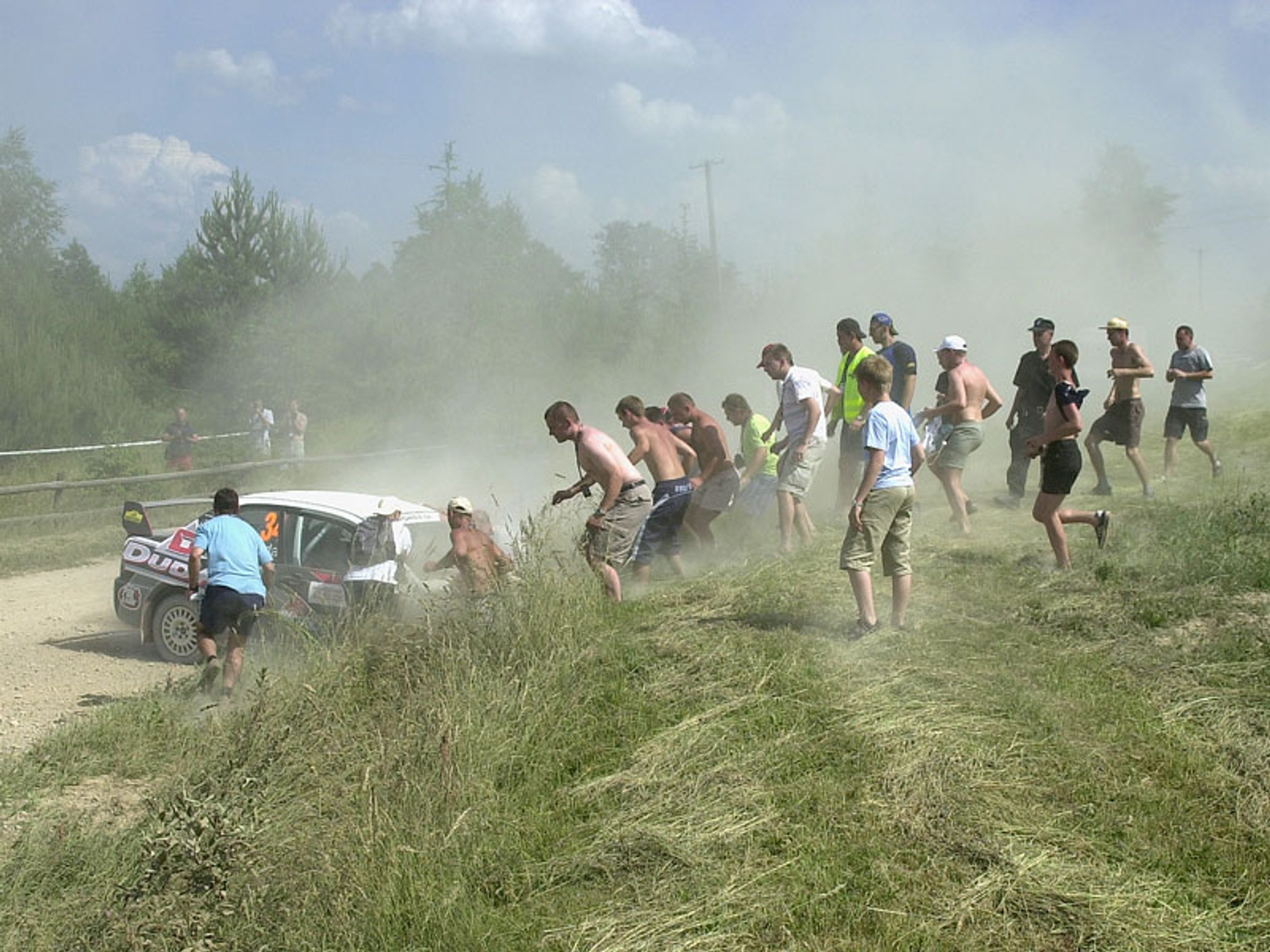 Rajd Polski 2007: wypadek Dudy, kurz i emocje (fotogaleria)