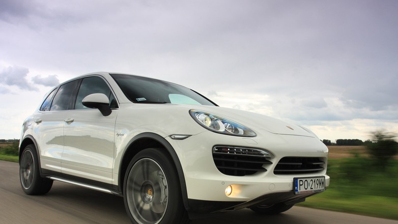 Porsche Cayenne: czy hybryda ma sens?