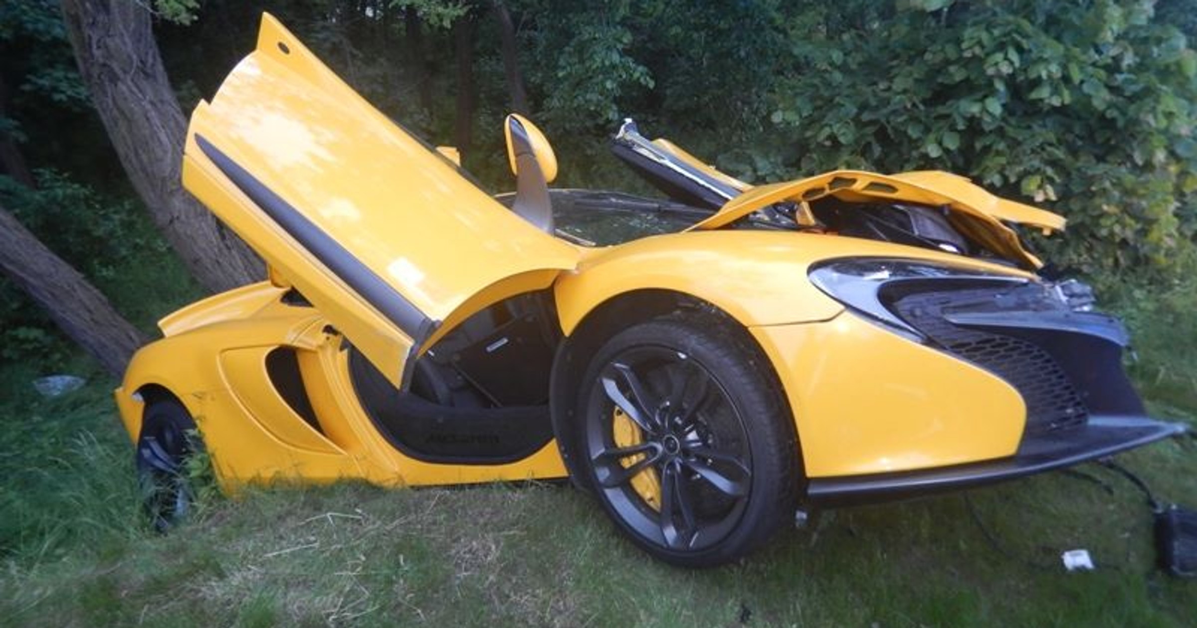 Rozbity McLaren