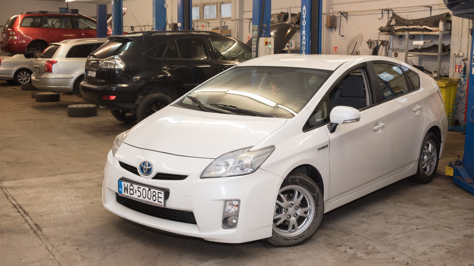 Inne auta hybrydowe - Toyota Prius III