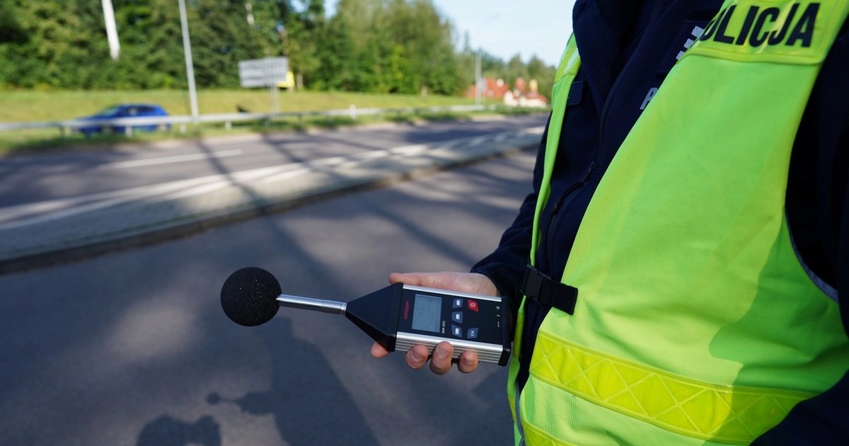 Akcja "Cisza na drodze. Policjanci i inspektorzy ITD dawali mandaty za hałas