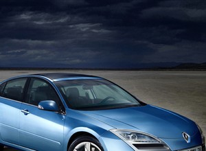Renault Laguna III - O krok odważniejsza