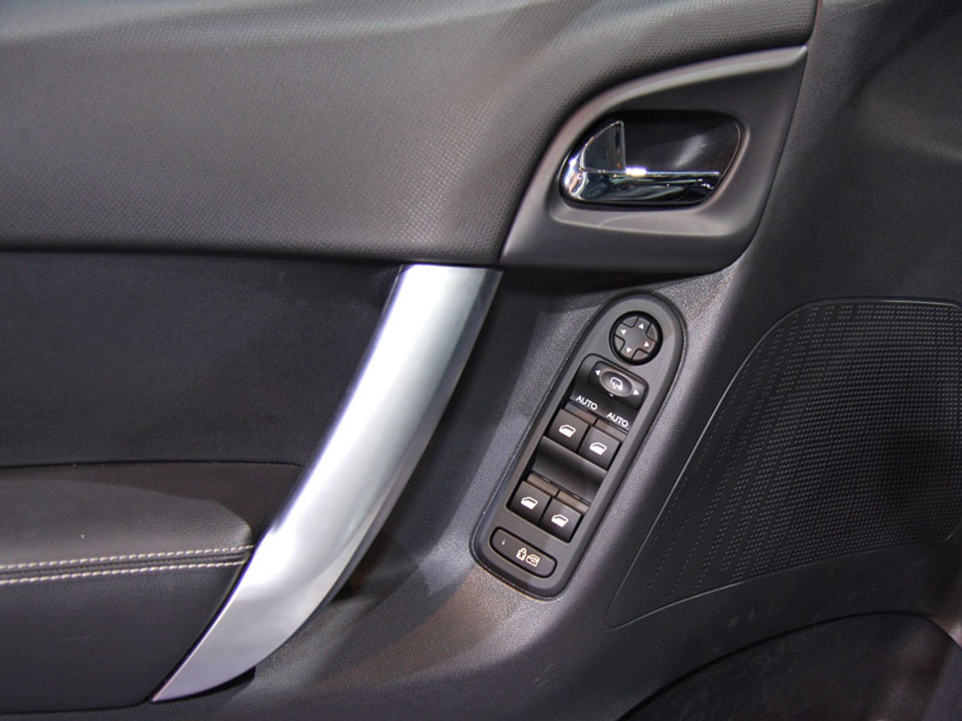 IAA Frankfurt 2009: Citroën C3 – pierwsze wrażenia (fotogaleria)