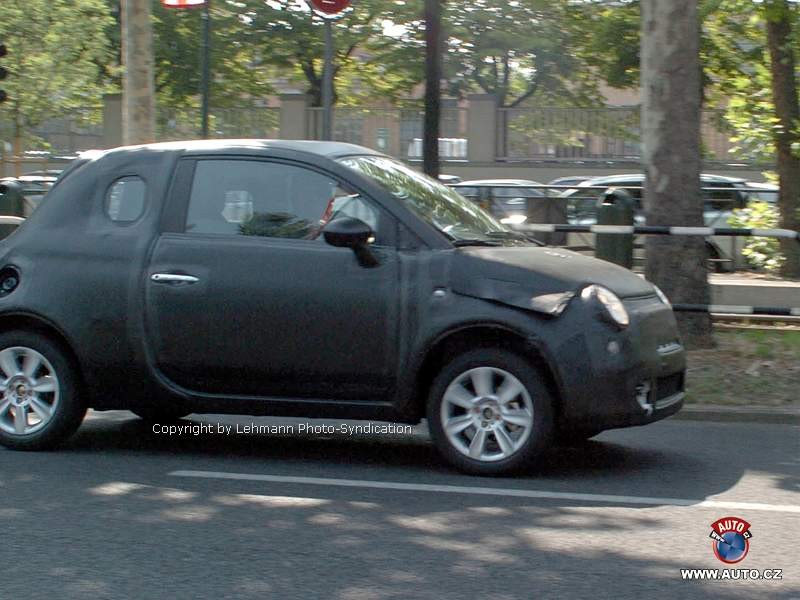 Spy Photos: mały Fiacik 500
