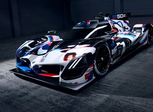 Nowy superbolid BMW na 24-godzinne wyścigi  Daytona i Le Mans