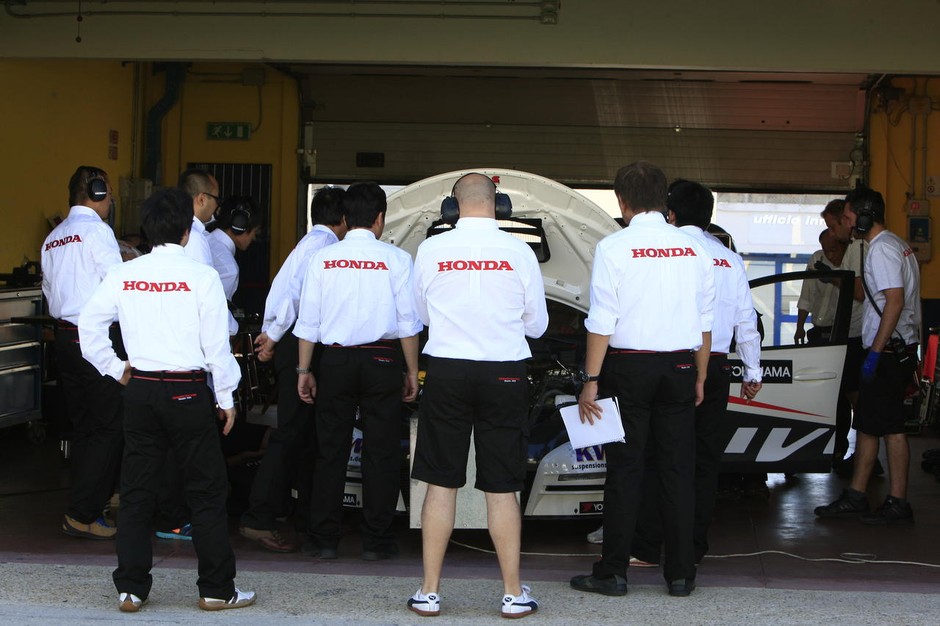 Honda Civic WTCC – pierwsze testy i zdjęcia