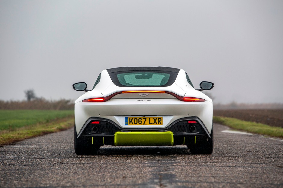 Aston Martin Vantage