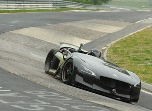 Peugeot EX-1 numerem 1 na Nurburgringu