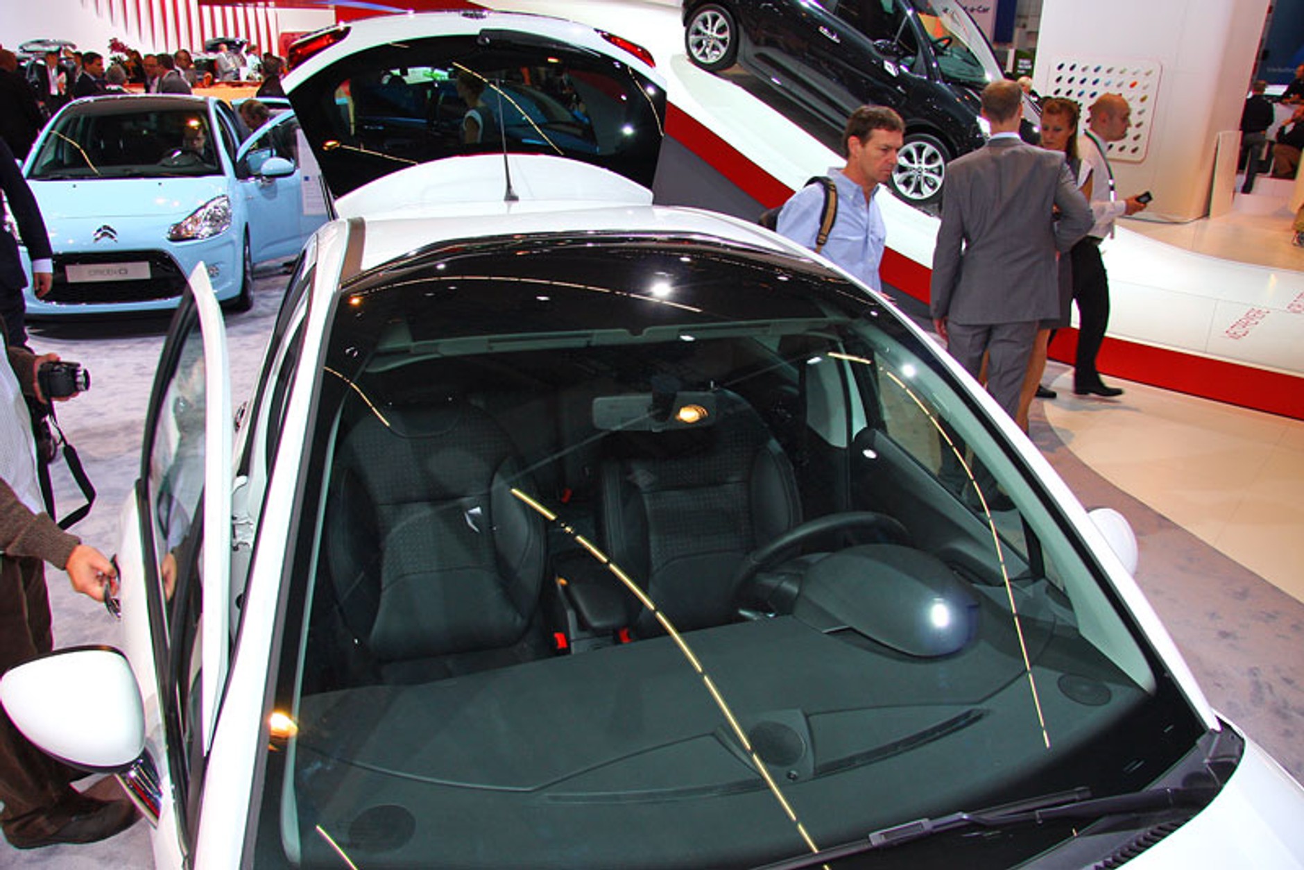 IAA Frankfurt 2009: Citroën C3 – pierwsze wrażenia (fotogaleria)