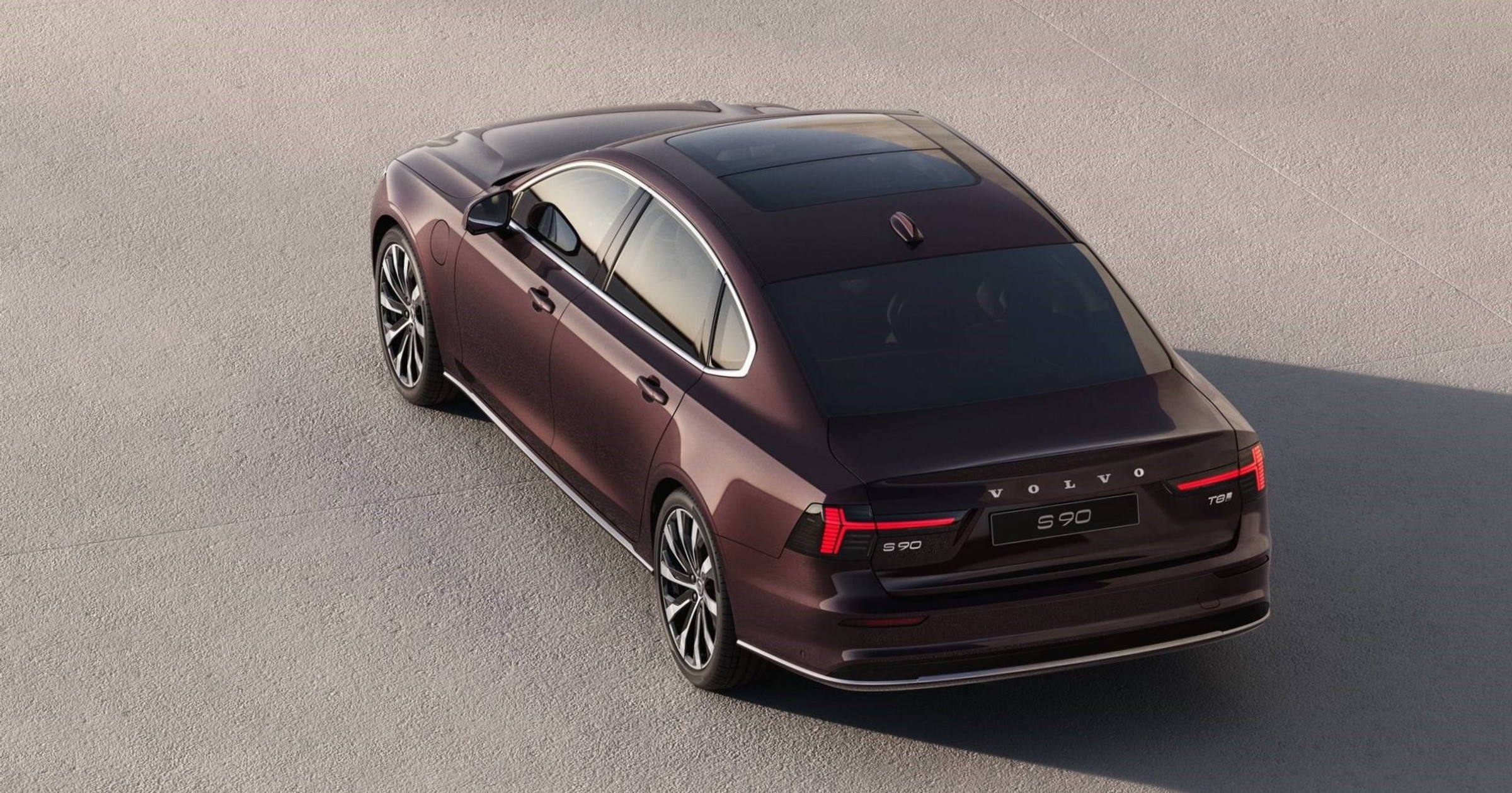 Spalinowe Volvo S90 przeszło głęboki lifting