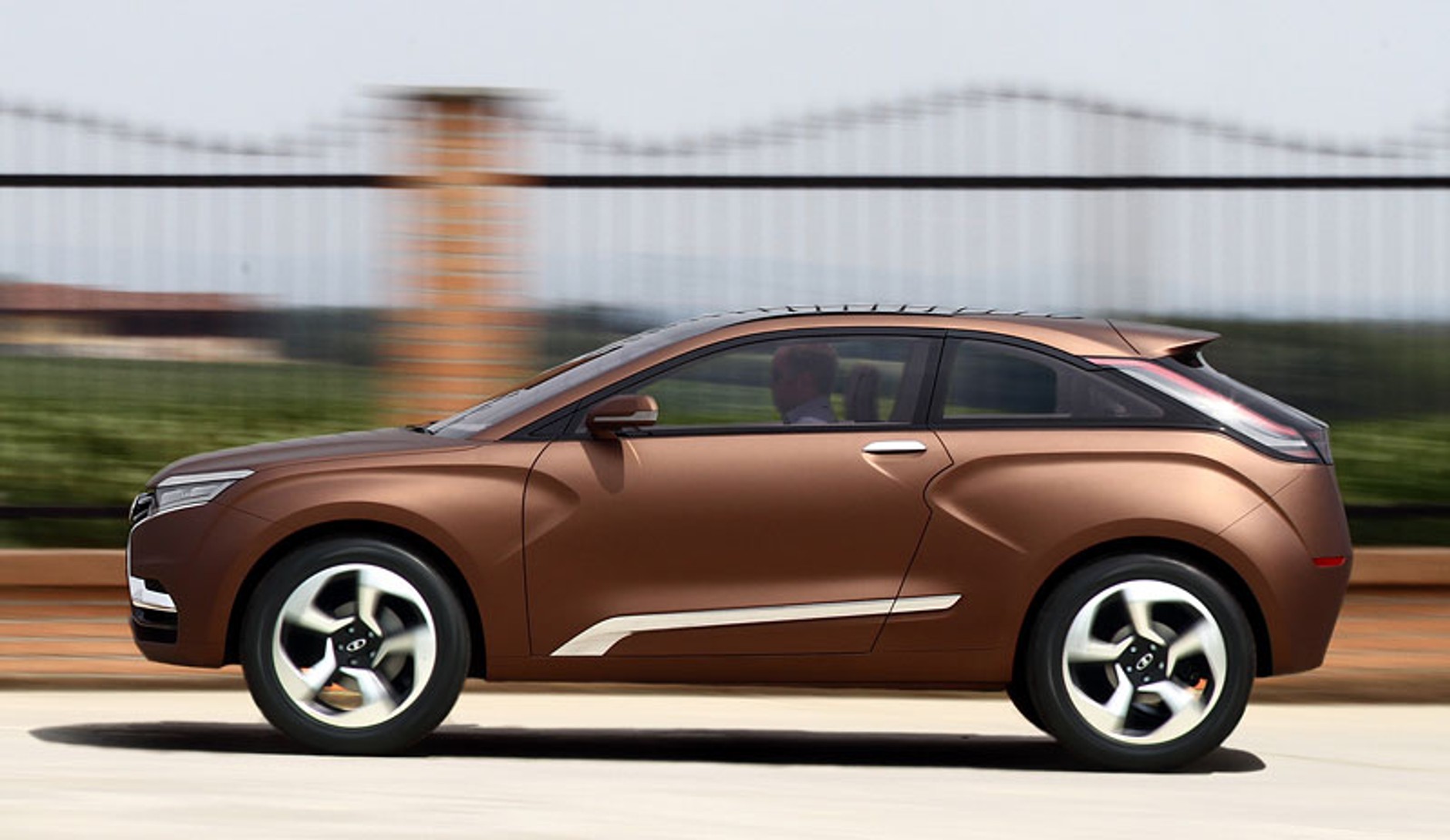 Łada XRAY Concept 2