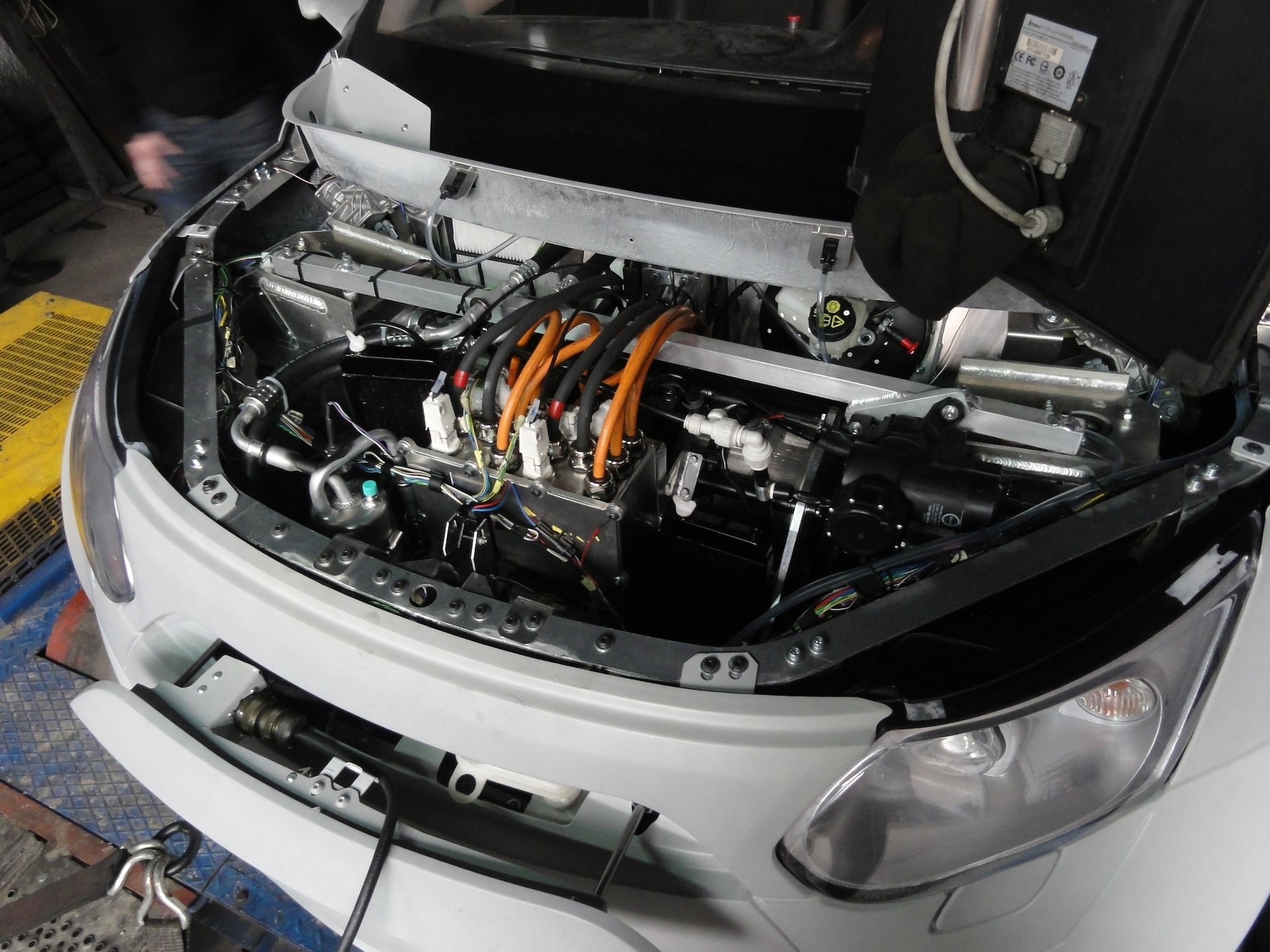 ELV 001 - polski samochód elektryczny