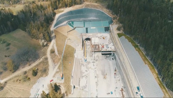 Tunel na zakopiance – jest opóźnienie, a wykonawca dostał wysoką karę
