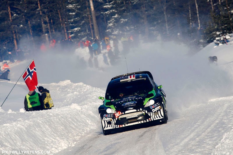 Trzy Fiesty na czele Rajdu Szwecji 2011