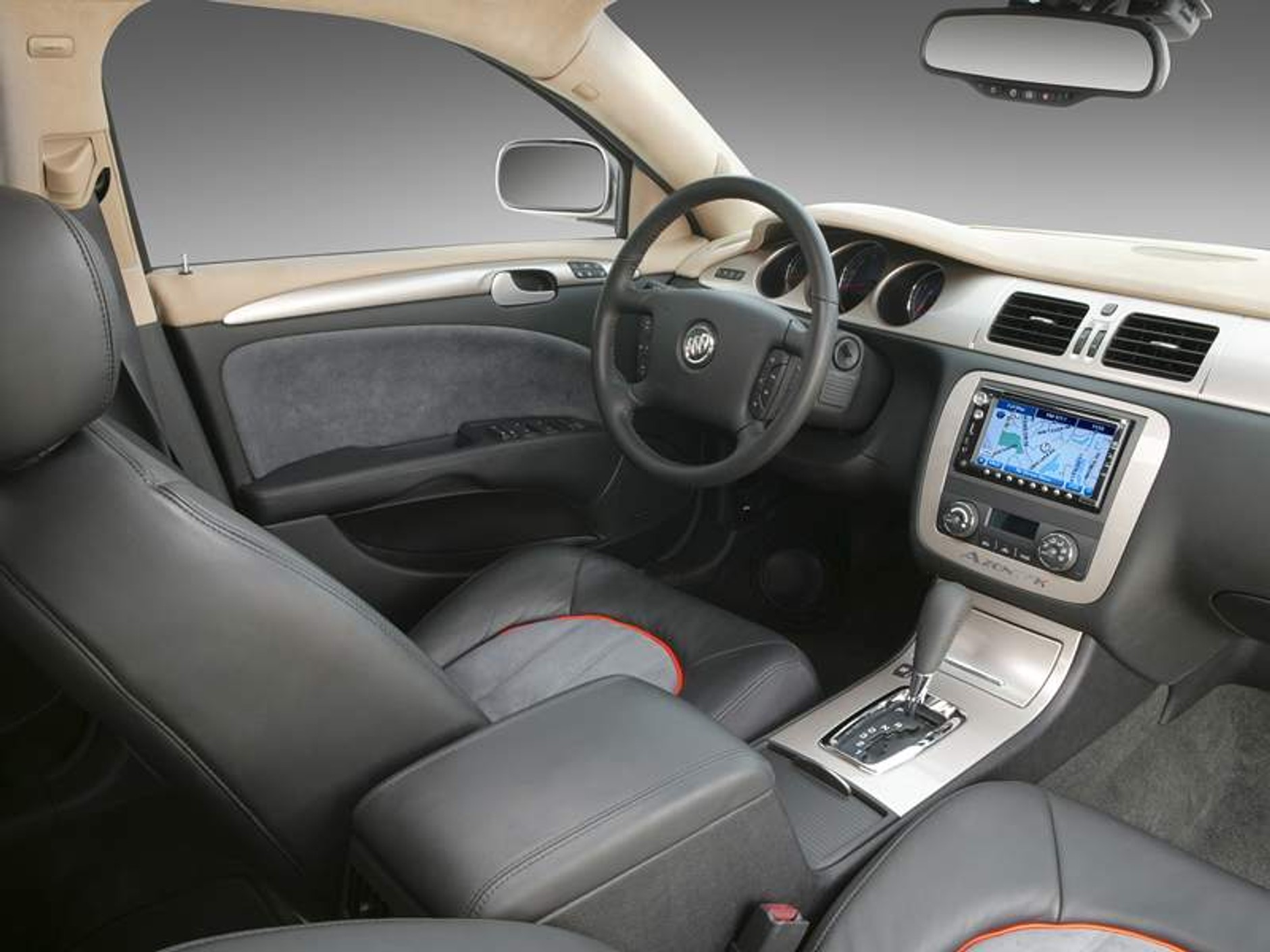 SEMA 2006: 11 razy Lucerne