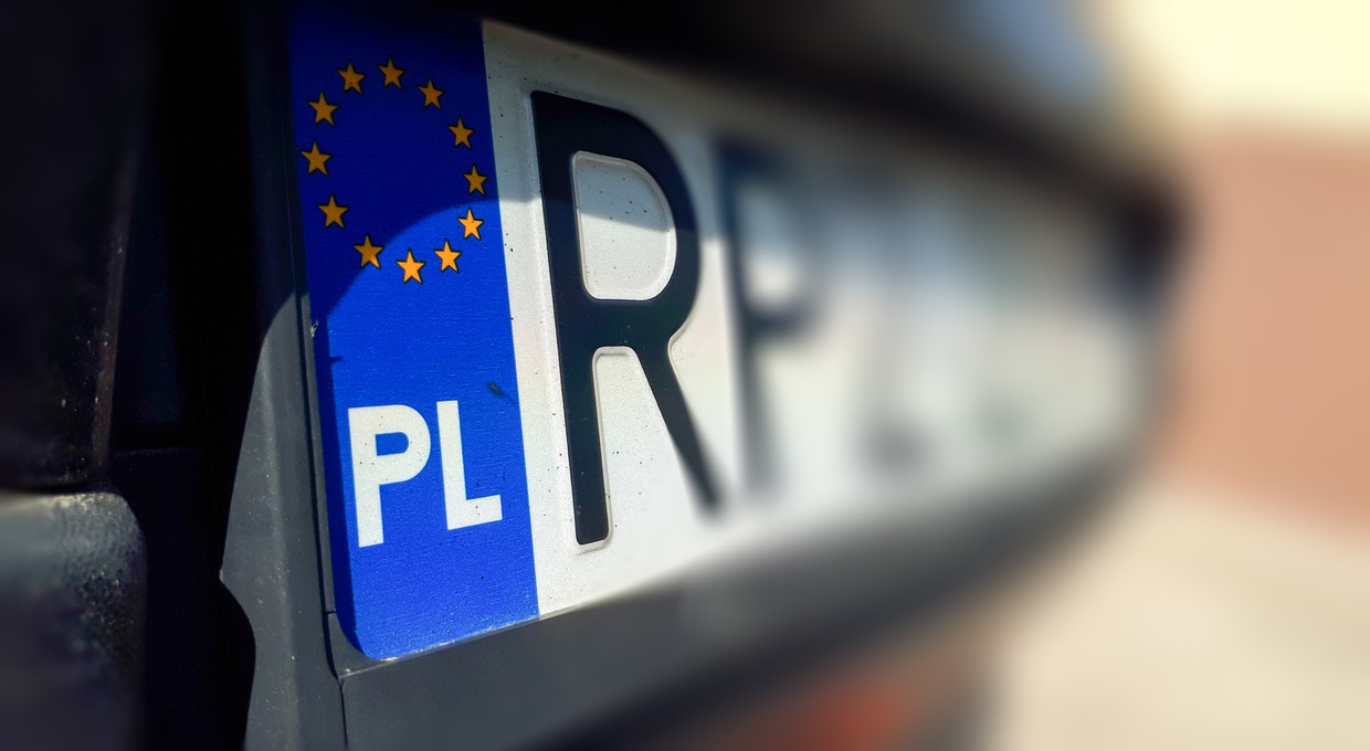 1 stycznia wchodzą nowe przepisy dla kierowców, a wraz z nimi nowe kary