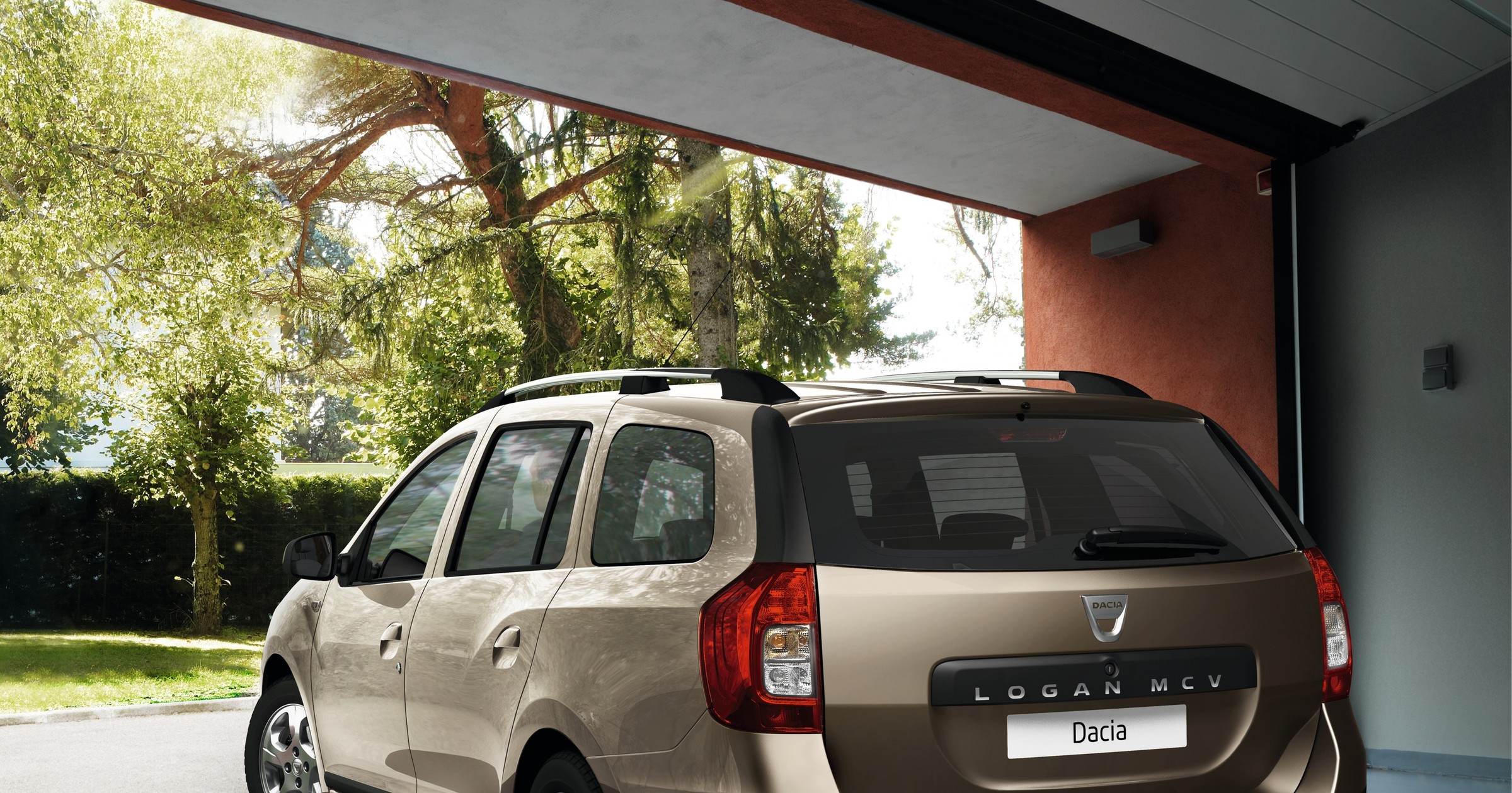 Genewa 2013: nowa Dacia Logan MCV