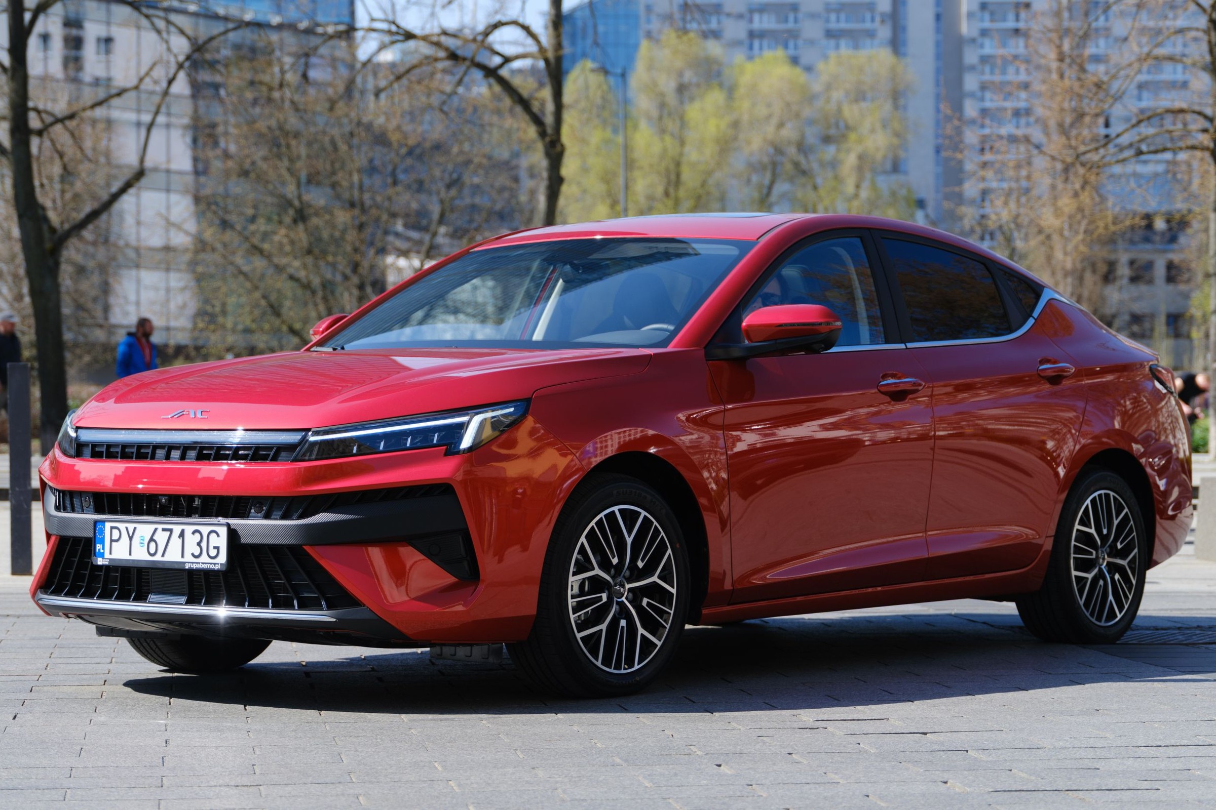 4,8-metrowy rywal Skody Superb za niecałe 90 tys. zł? Nowa promocja. Czasu zostało niewiele