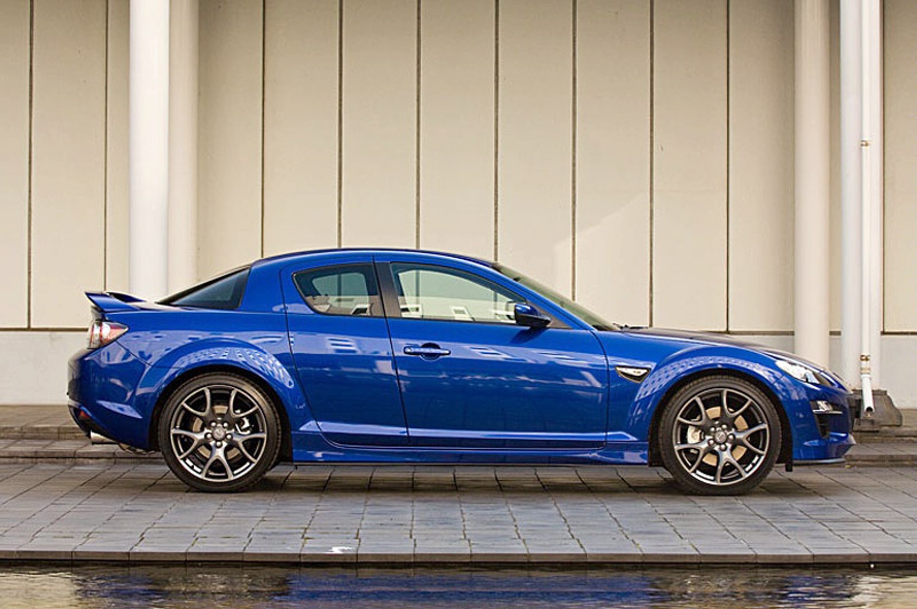 Mazda RX-8 RS: przedwczesna premiera odmłodzonego coupe