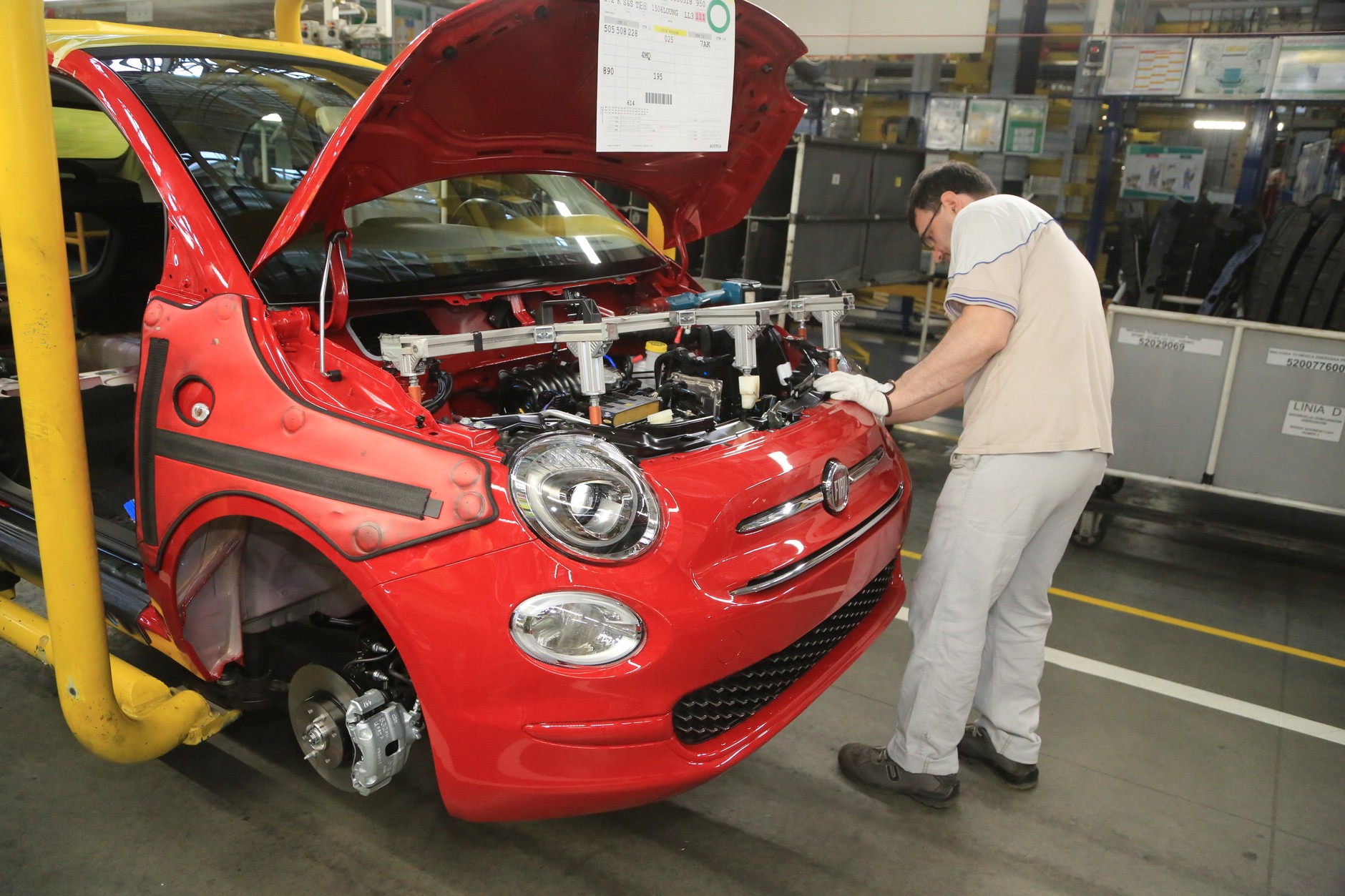 Fabryka Fiata w Tychach: etapy produkcji „500” na montażu