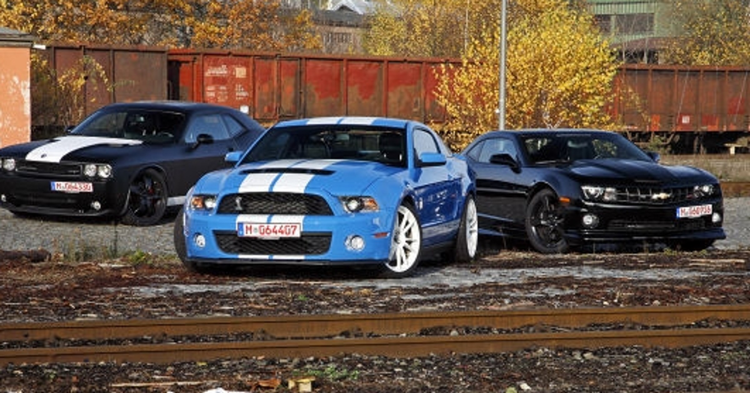 Camaro kontra Challenger i Mustang - Kultowe V8 po tuningu potrafi jeszcze więcej