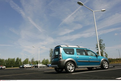 Dacia Logan Concept Steppe - Duże kombi za nieduże pieniądze