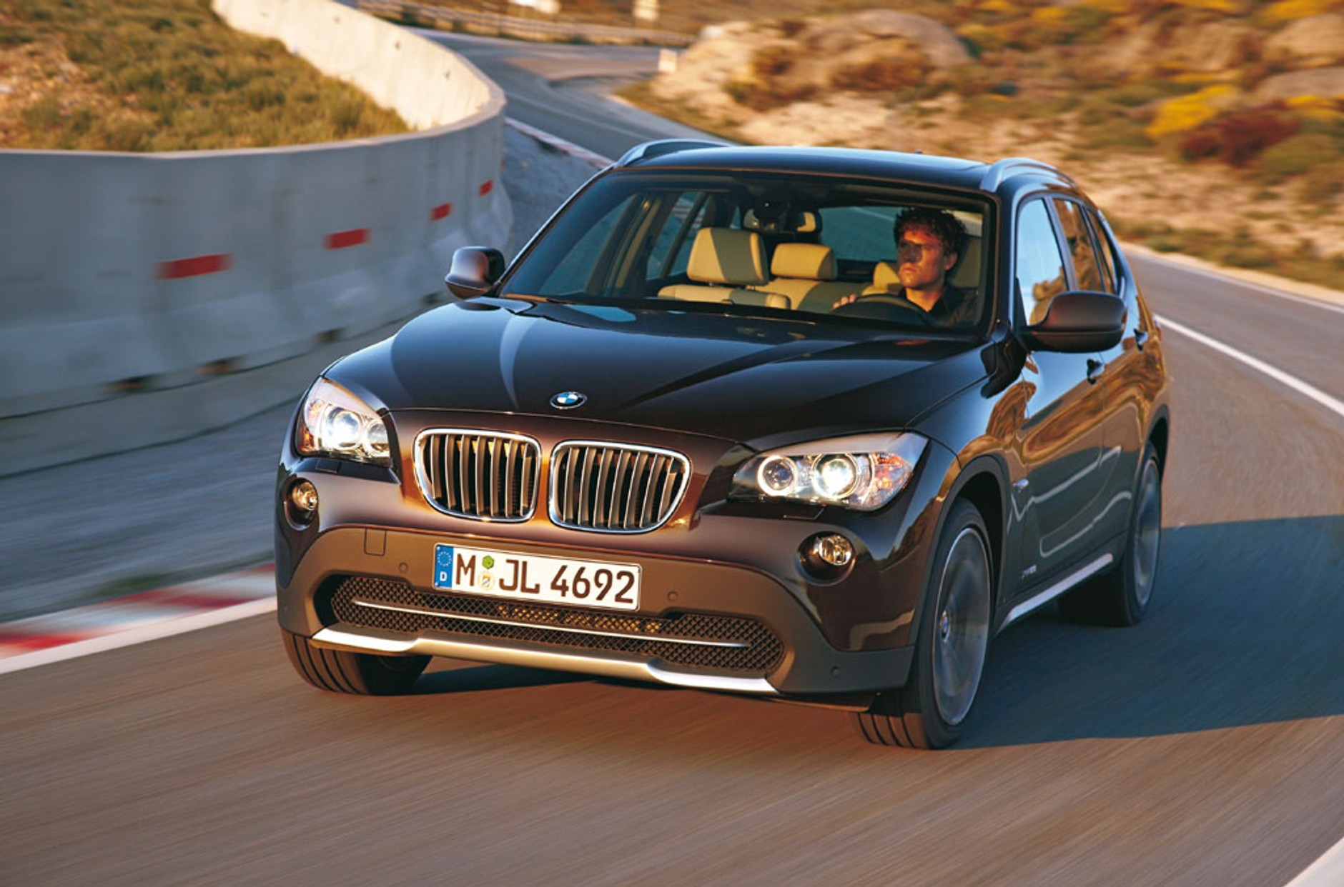 BMW X1: Mniejsze i fajniejsze